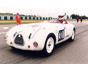 František Čečil a HAKAR 1200