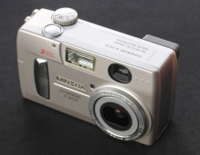 Minolta E203 v celé své kráse