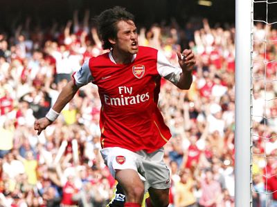football players wallpapers 2010. Tomas Rosicky Football Player