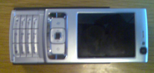 Nokia N83